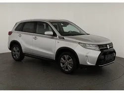 Titan dark gray pearl metallic Neu 2025 Suzuki Vitara Comfort SUV | 25.995 € (Fairer Preis)