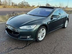 Grün Gebraucht 2014 Tesla Model S Kleinwagen | 15.800 € (Guter Preis)