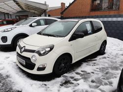 Gelb Gebraucht 2012 Renault Twingo Liberty Kleinwagen | 5.490 € (Teuer)