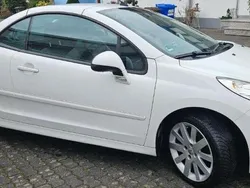 Peugeot 207 CC