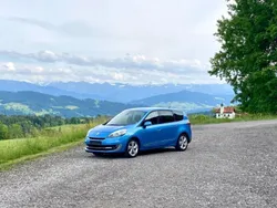 Blau Gebraucht 2012 Renault Grand Scénic III Dynamique Van / Kleinbus | 5.900 € (Guter Preis)