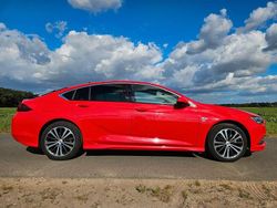 Rot Gebraucht 2019 Opel Insignia Dynamic Limousine | 16.500 € (Fairer Preis)