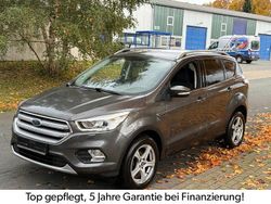 Grau Gebraucht 2018 Ford Kuga Cool & Connect SUV | 11.791 € (Guter Preis)
