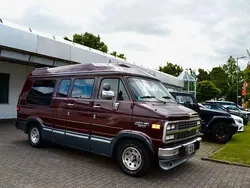 Rot Gebraucht 1995 Chevrolet Starcraft Van | 34.900 €