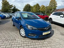 Blau Gebraucht 2020 Opel Astra Kombi | 13.750 € (Fairer Preis)