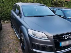 Grau Gebraucht 2007 Audi Q7 S-Line SUV | 8.000 € (Superpreis)