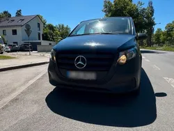 Blau Gebraucht 2020 Mercedes Vito Van / Kleinbus | 24.500 €