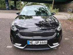 Schwarz Gebraucht 2017 Kia Niro SUV | 12.000 € (Fairer Preis)