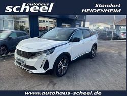 Weiß Gebraucht 2021 Peugeot 3008 SUV | 25.690 € (Etwas zu teuer)