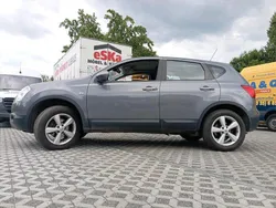 Grau Gebraucht 2009 Nissan Qashqai SUV | 5.500 € (Fairer Preis)