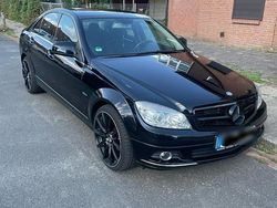 Schwarz Gebraucht 2007 Mercedes C180 Limousine | 6.500 € (Fairer Preis)
