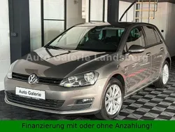 Grau Gebraucht 2015 VW Golf VII LOUNGE Limousine | 10.990 € (Fairer Preis)