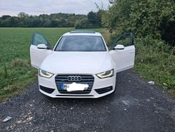Weiß Gebraucht 2015 Audi A4 Limousine | 16.000 € (Etwas zu teuer)