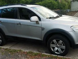 Silber Gebraucht 2009 Chevrolet Captiva LS SUV | 3.999 € (Guter Preis)