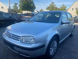 Silber Gebraucht 2000 VW Golf IV Edition Limousine | 2.000 € (Guter Preis)