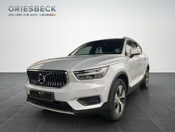 Silber Gebraucht 2022 Volvo XC40 Inscription SUV | 29.650 € (Fairer Preis)
