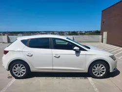Weiß Gebraucht 2013 Seat Leon ST Style Kombi | 8.800 € (Teuer)