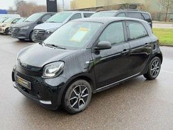 Schwarz Gebraucht 2021 Smart ForFour Electric Drive Limousine | 8.699 € (Guter Preis)