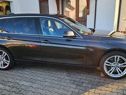 Braun Gebraucht 2017 BMW 330 Luxury Line Limousine | 21.099 € (Fairer Preis)