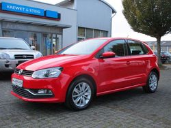Rot Gebraucht 2015 VW Polo Comfortline Limousine | 10.500 € (Fairer Preis)