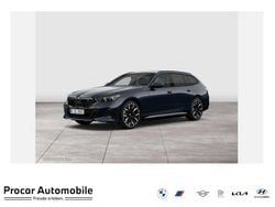 Schwarz Neu 2025 BMW i5 M Sport Kombi | 77.930 € (Etwas zu teuer)