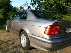 Grau Gebraucht 1996 BMW 528 Limousine | 2.900 € (Superpreis)