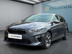 Grau Gebraucht 2019 Kia Ceed Kleinwagen | 13.899 € (Fairer Preis)