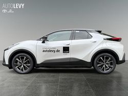 Weiß (super white/ dach schwarz) Neu 2026 Toyota C-HR SUV | 39.469 €