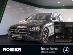 Schwarz / obsidianschwarz (metallic) Gebraucht 2023 Mercedes E400 Kombi | 56.790 € (Teuer)