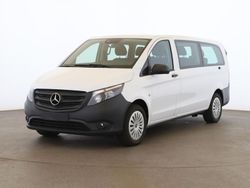 Arktikweiss Gebraucht 2023 Mercedes Vito Van / Kleinbus | 43.333 €