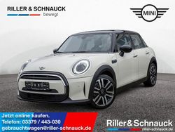 Weiß Gebraucht 2022 Mini Cooper Kleinwagen | 18.900 € (Guter Preis)