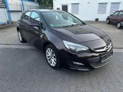 Braun Gebraucht 2013 Opel Astra Active Kleinwagen | 3.950 € (Guter Preis)