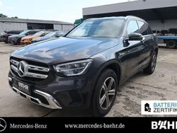 Grau Gebraucht 2021 Mercedes GLC300e SUV | 23.450 € (Fairer Preis)