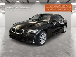 Schwarz Gebraucht 2021 BMW 320e Limousine | 27.609 € (Guter Preis)