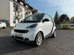 Weiß Gebraucht 2008 Smart ForTwo Coupé Coupé | 2.399 €