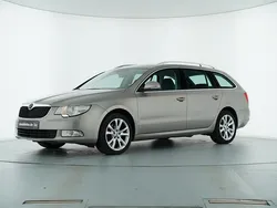 Cappuccinobeige metallic Gebraucht 2010 Skoda Superb | 7.990 € (Superpreis)