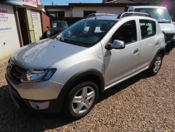 Grau Gebraucht 2016 Dacia Sandero Stepway Kleinwagen | 5.950 €