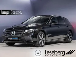 Obsidianschwarz Gebraucht 2024 Mercedes C300e Avantgarde Kombi | 45.780 € (Superpreis)