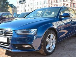 Blau Gebraucht 2016 Audi A4 Attraction Kombi | 17.999 € (Guter Preis)