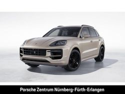 Beige Neu 2025 Porsche Cayenne S SUV | 157.704 € (Etwas zu teuer)
