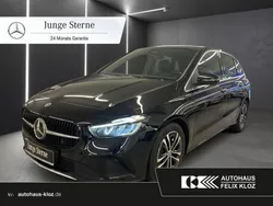 Schwarz Gebraucht 2024 Mercedes B250 Van / Kleinbus | 40.400 € (Fairer Preis)