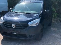 Blau Gebraucht 2017 Dacia Dokker Express Ambiance Van | 4.300 € (Fairer Preis)