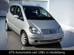 Silber Gebraucht 2002 Mercedes A170 Elegance Van / Kleinbus | 3.700 € (Teuer)