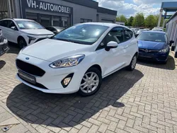 Weiß Gebraucht 2018 Ford Fiesta Kleinwagen | 10.470 € (Fairer Preis)