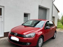 Rot Gebraucht 2011 VW Golf VI Style Limousine | 4.500 € (Fairer Preis)