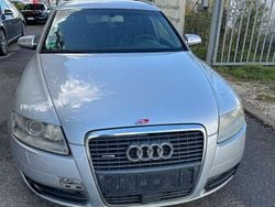 Silber Gebraucht 2007 Audi A6 Kombi | 1.750 €