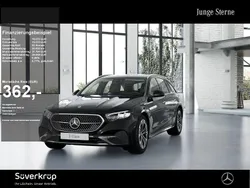 Schwarz Gebraucht 2024 Mercedes E220 Avantgarde Limousine | 45.920 € (Superpreis)