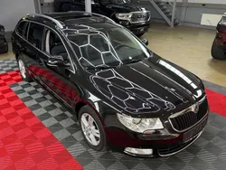 Schwarz Gebraucht 2012 Skoda Superb Elegance Kombi | 4.895 € (Superpreis)