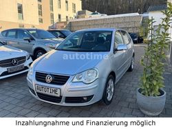 Silber Gebraucht 2009 VW Polo Comfortline Limousine | 6.990 € (Teuer)