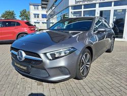 Grau Gebraucht 2019 Mercedes A180 Progressive Limousine | 23.590 € (Fairer Preis)